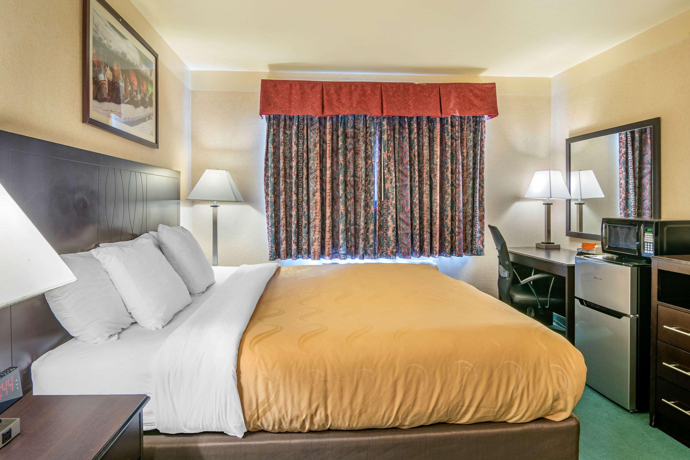 Quality Inn Бенд Экстерьер фото