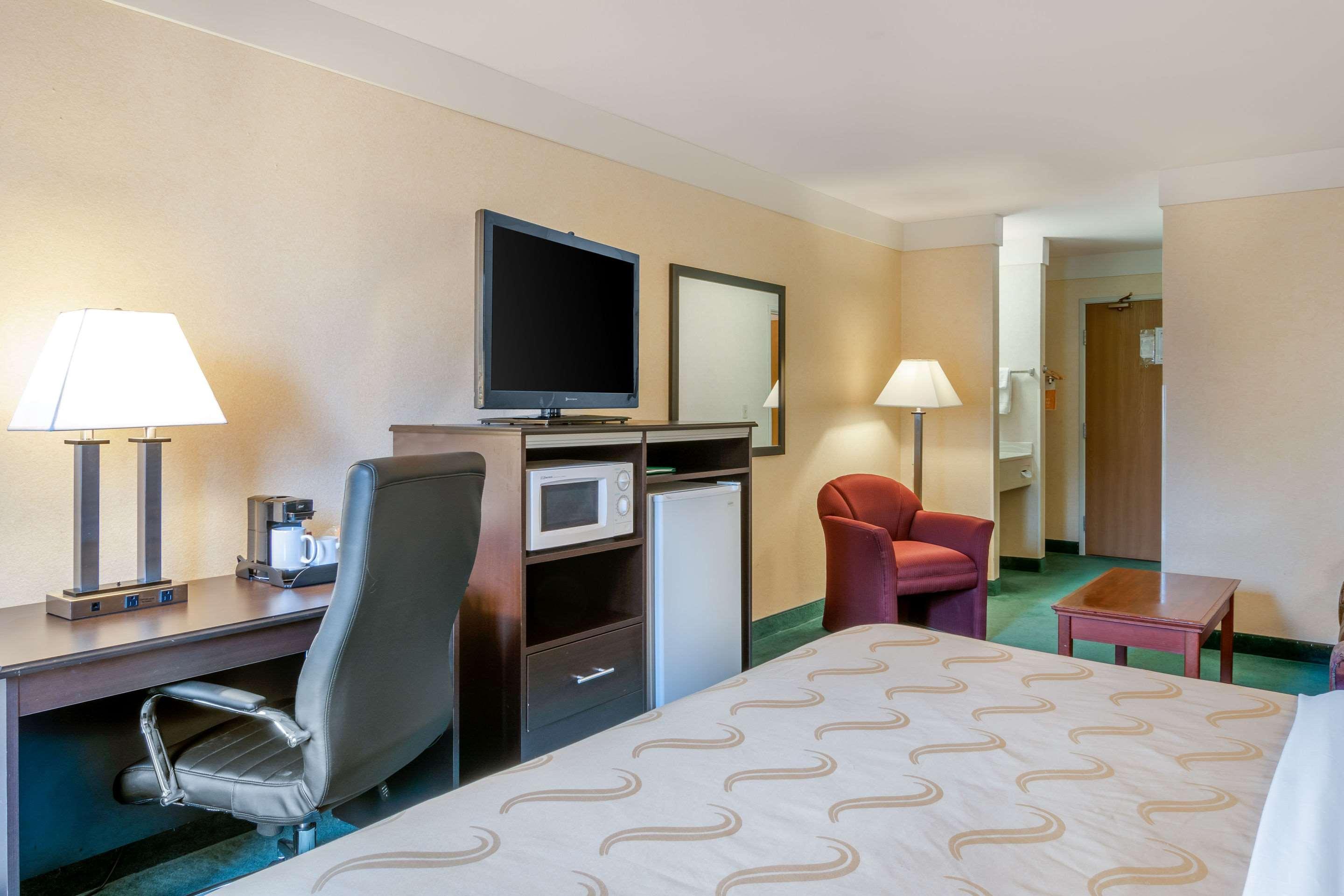 Quality Inn Бенд Экстерьер фото