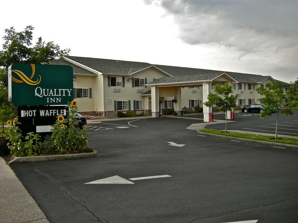 Quality Inn Бенд Экстерьер фото