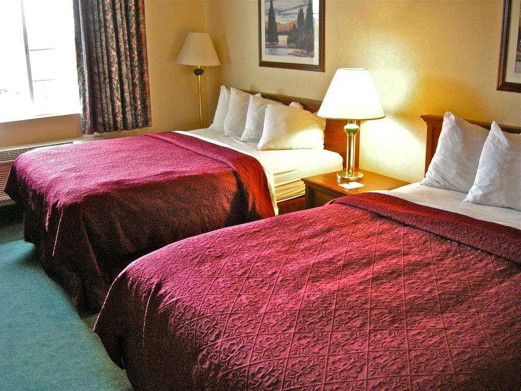 Quality Inn Бенд Экстерьер фото